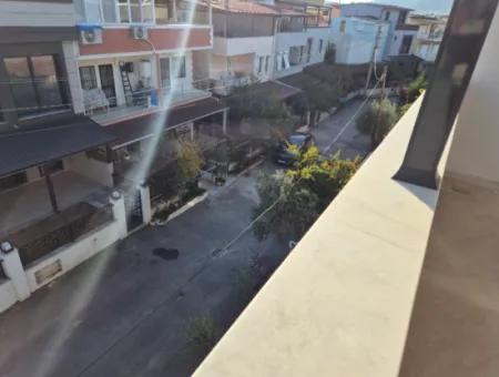 İzmir Seferihisar Payamli Mah.de 3 1 Triblkes Close To The Sea