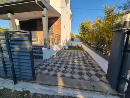 2 1 Duplex Cottage With Garden For Sale In Izmir Seferhisar Doğanbey