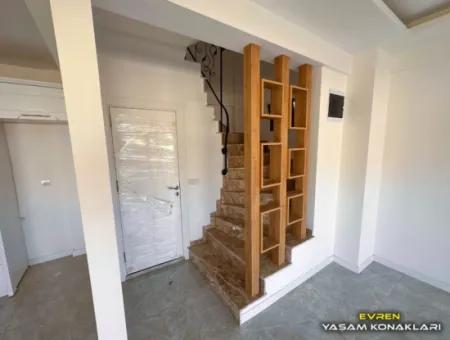 Izmir Seferihisar Çolakibrahim Mah.de 4 1 Villa For Sale