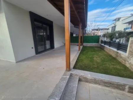 İzmir Seferihisar Payamli Mah.de 3 1 Summer House For Sale Near The Sea